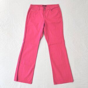 Liz Claiborne Women’s Regular Leg Jeans Pink, Size 10